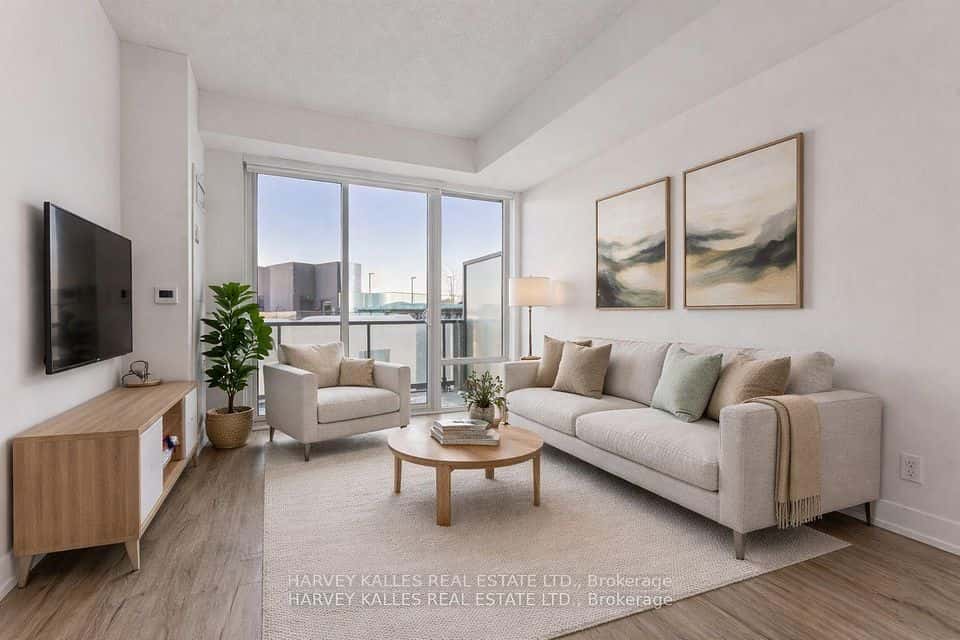 #708 - 25 Adra Grado Way